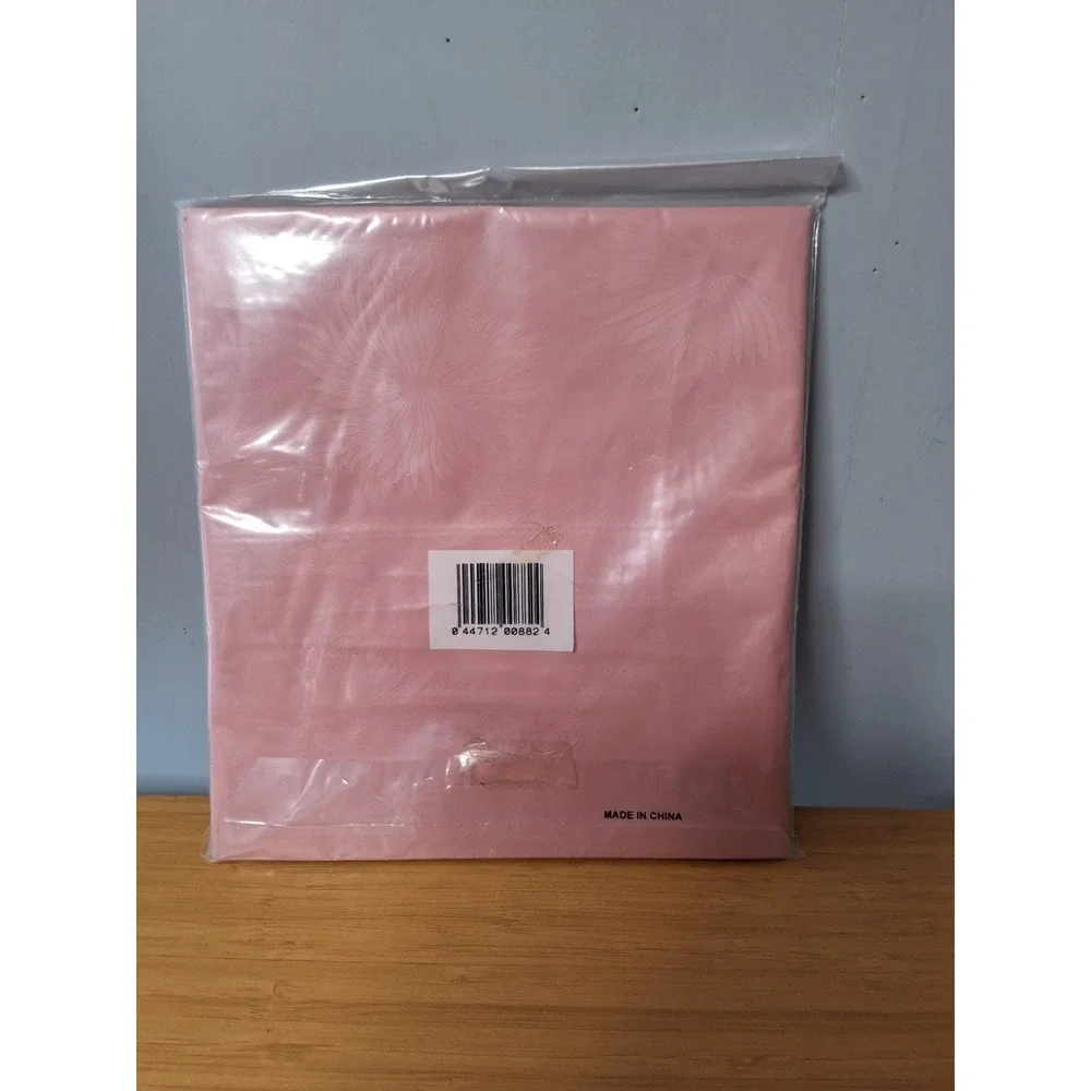 Vintage 1993 Better Home Plastics‎ Corp. Vinyl Shower Curtain. 70